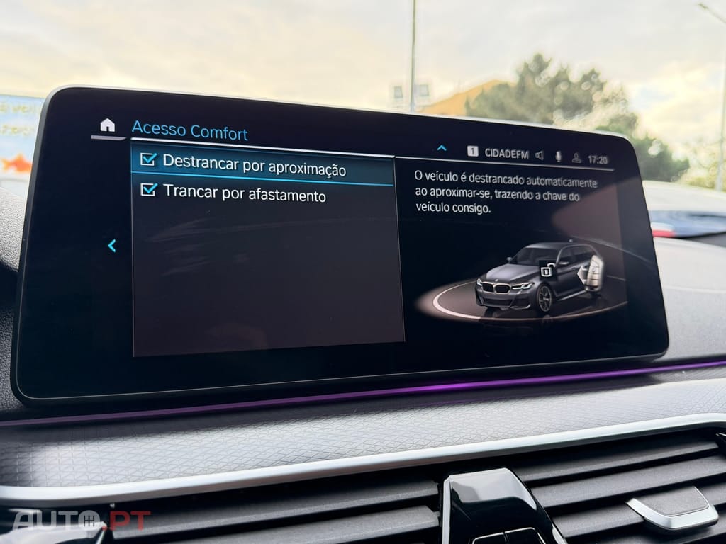 BMW 530 e Pack Desportivo M