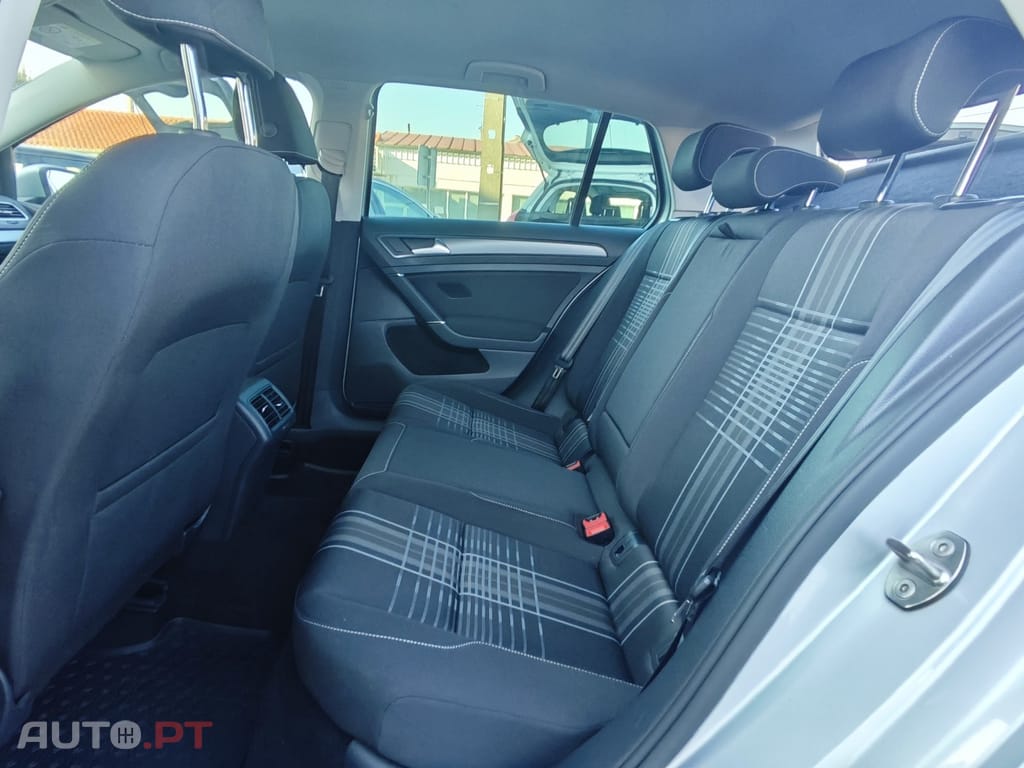 Volkswagen Golf 1.2 TSi BlueMotion Lounge