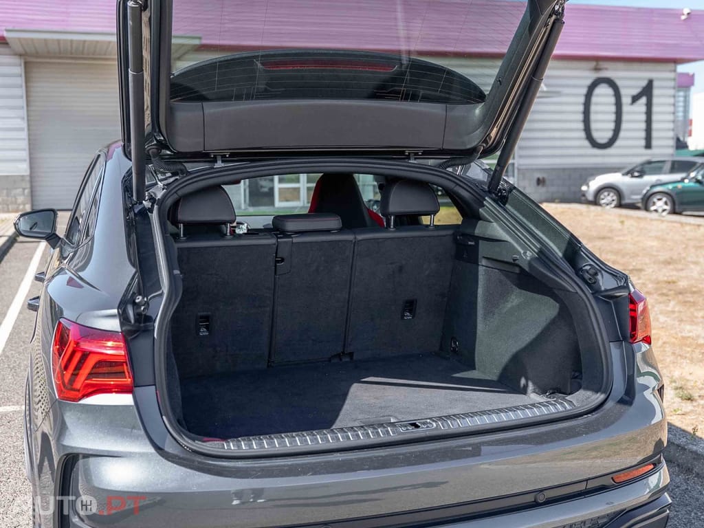 Audi RSQ3 Audi RS Q3 Sportback 2.5 TFSI quattro S tronic