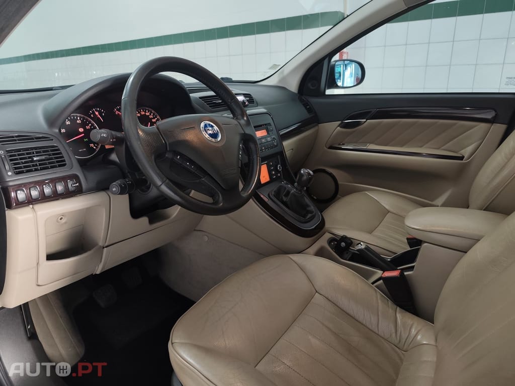 Fiat Croma 1.9 M-Jet Emotion