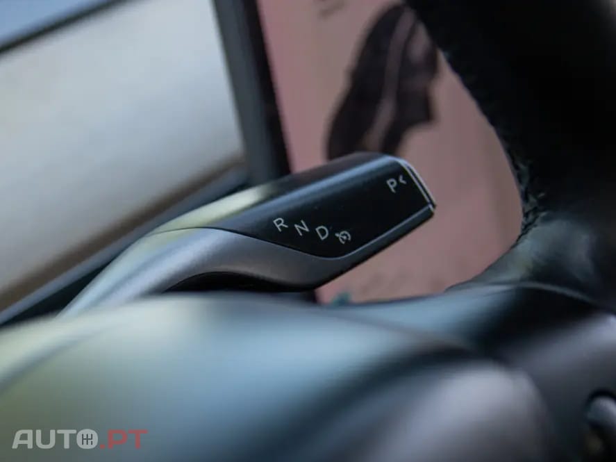 Tesla Model 3 Standard Range Plus RWD