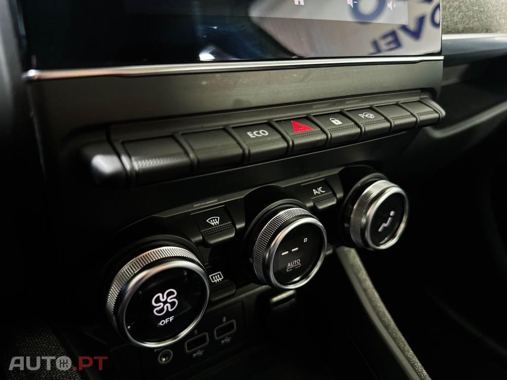 Renault Zoe (c/ Bateria) EV50 135hp Techno