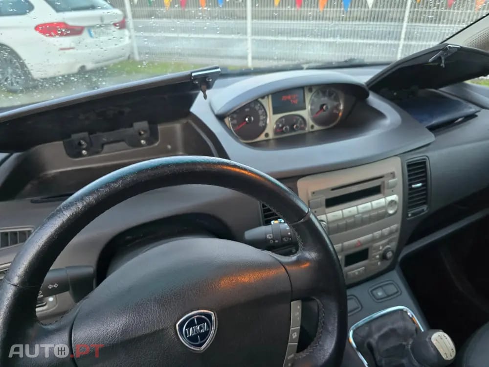Lancia Musa 1.3 16V M-jet Platino