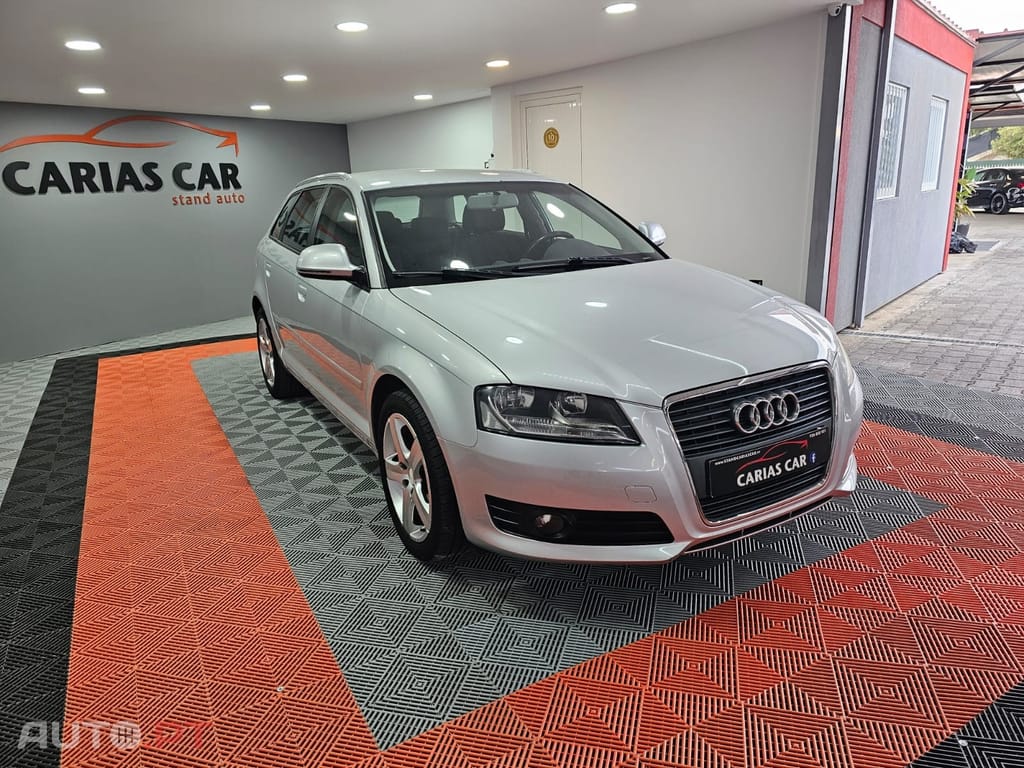 Audi A3 Sportback 1.6 TDi Attraction