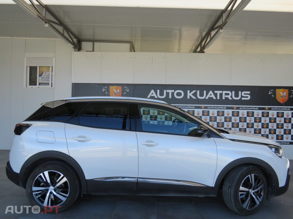 Peugeot 3008 1.5 BlueHDi Allure EAT8