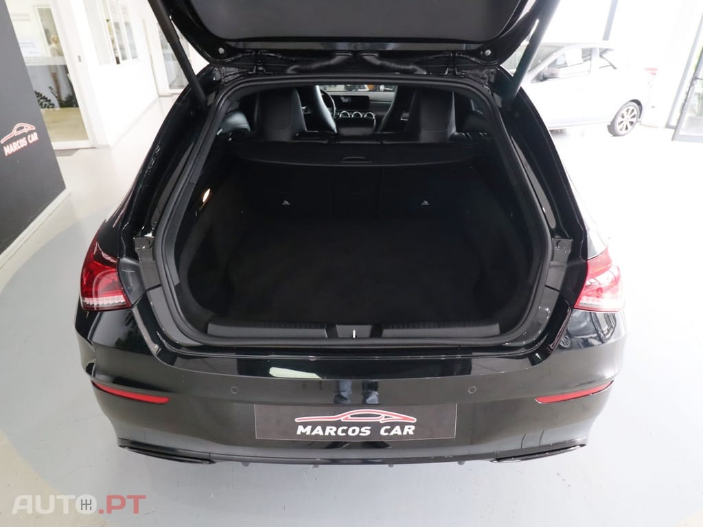 Mercedes-Benz CLA 250 Amg Pack Night