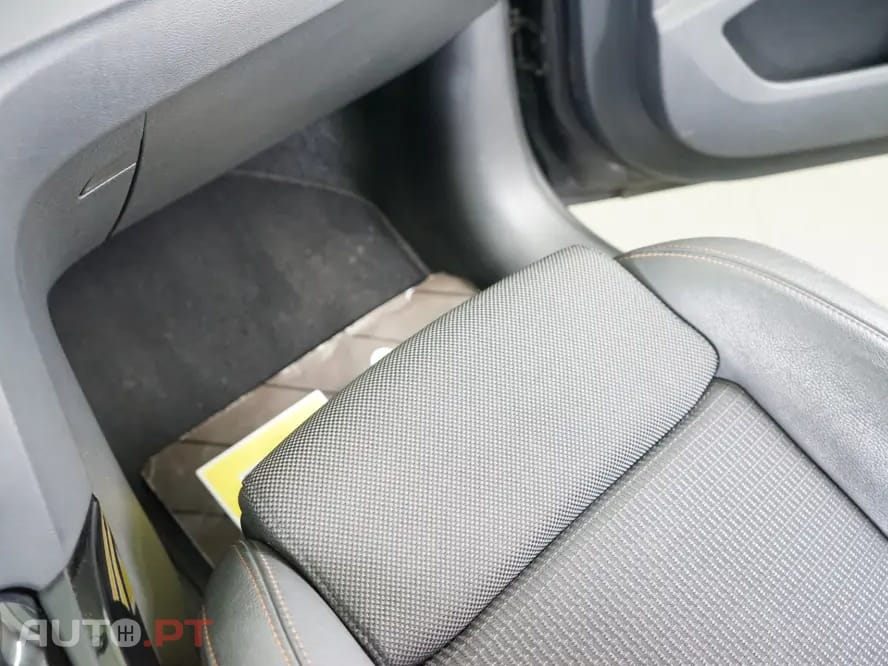 Peugeot 508 RXH 2.0 BlueHDi EAT6