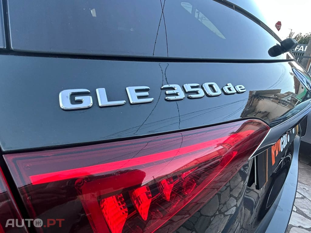 Mercedes-Benz GLE 350 de 4 Matic 9G Tronic AMG Line