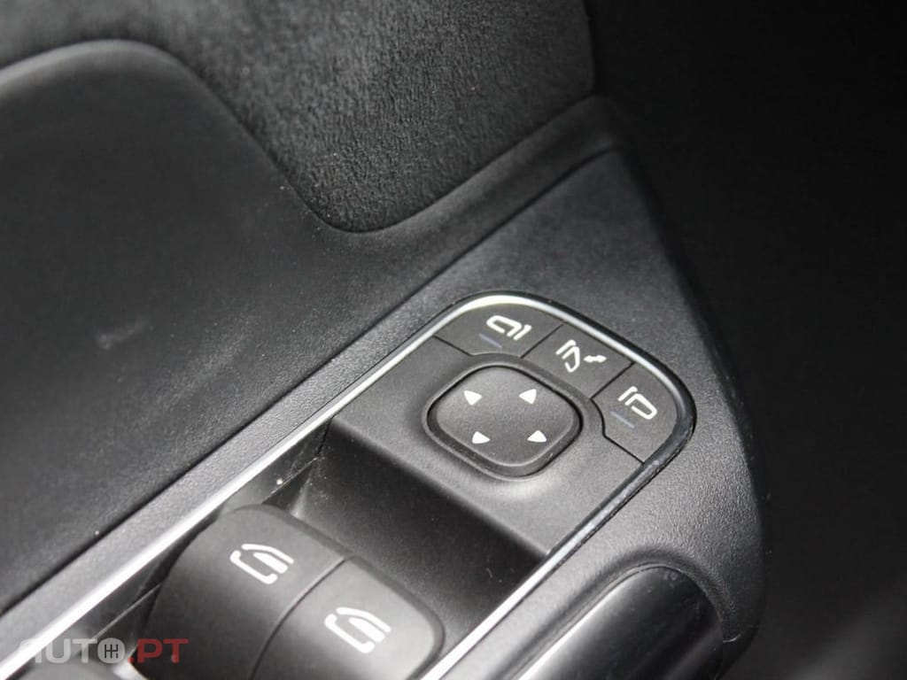 Mercedes-Benz EQA 300 4Matic AMG Line