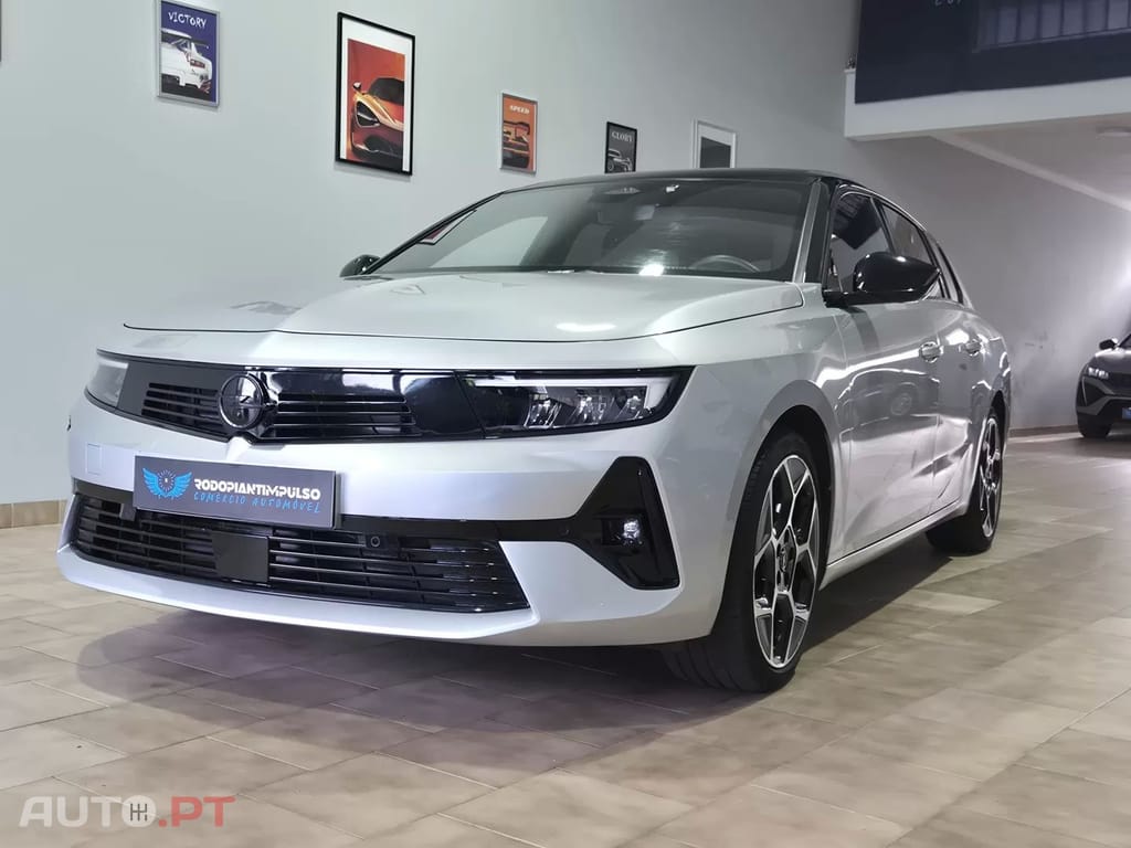 Opel Astra Sports Tourer 1.2 T GS Line Aut.
