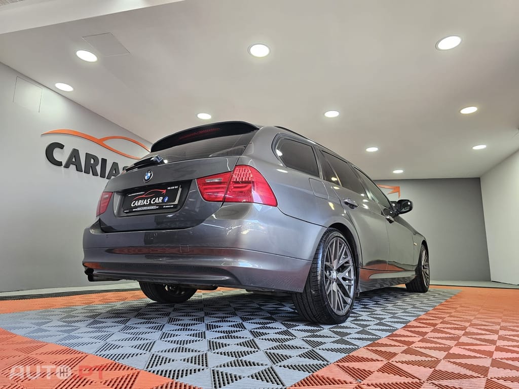 BMW 318 d Touring Line Sport