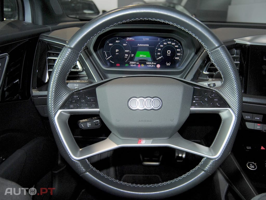 Audi Q4 E-Tron 45 82 kWh SE Business Plus