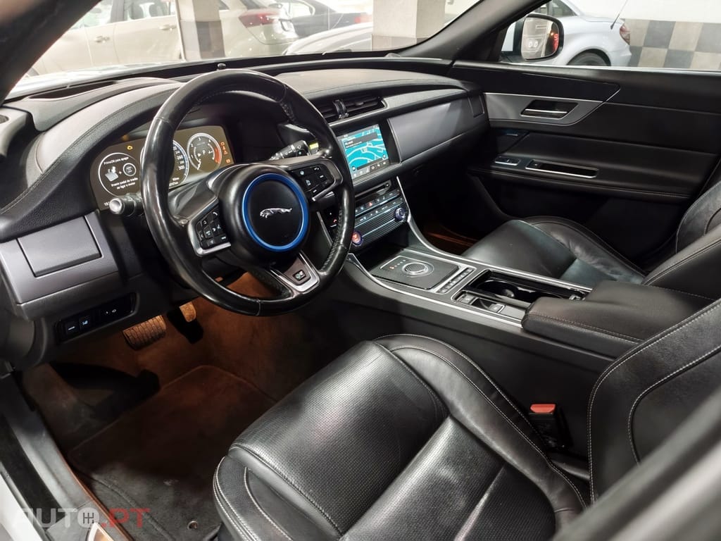 Jaguar XF 20d AWD Aut. R-Sport