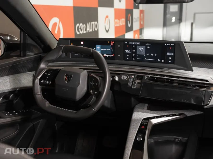 Peugeot 5008 1.2 Hybrid Allure e-DCS6