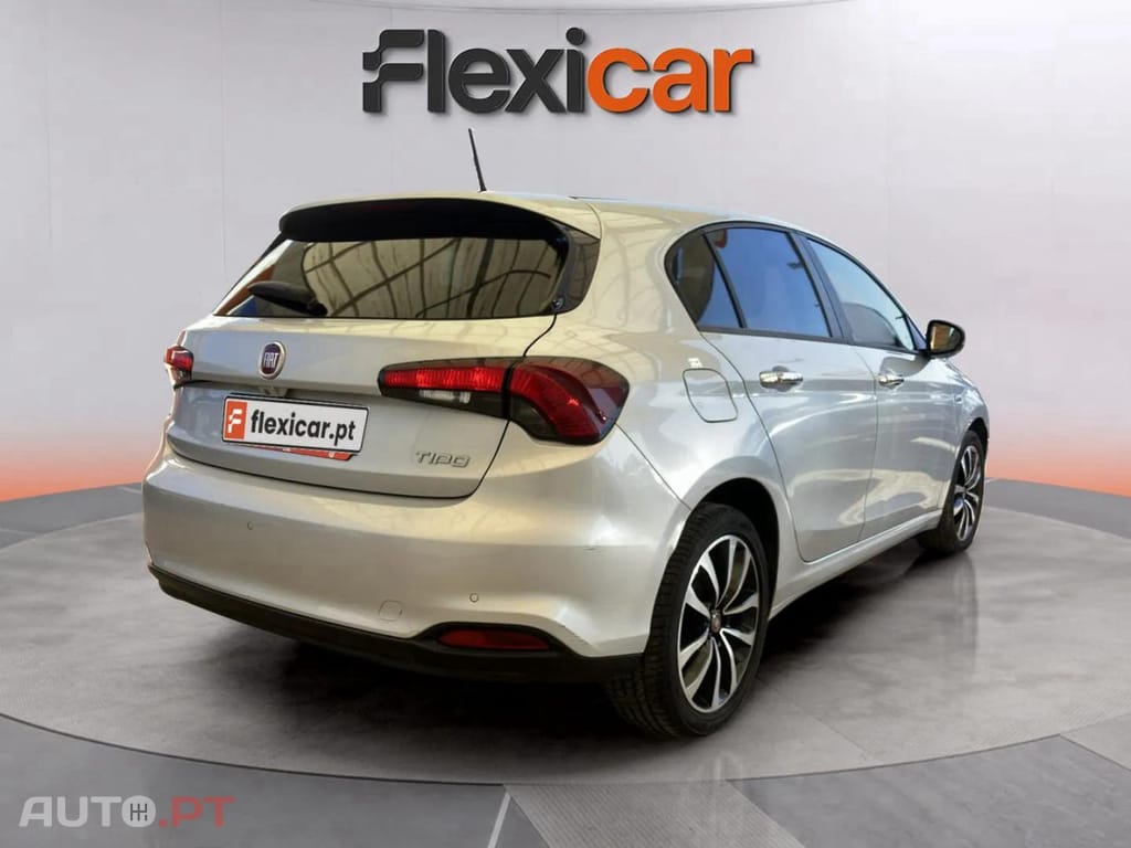 Fiat Tipo 1.3 M-Jet Lounge