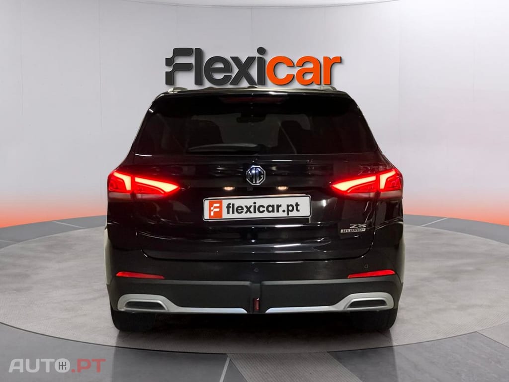 MG ZS 1.5 Hybrid+ Luxury