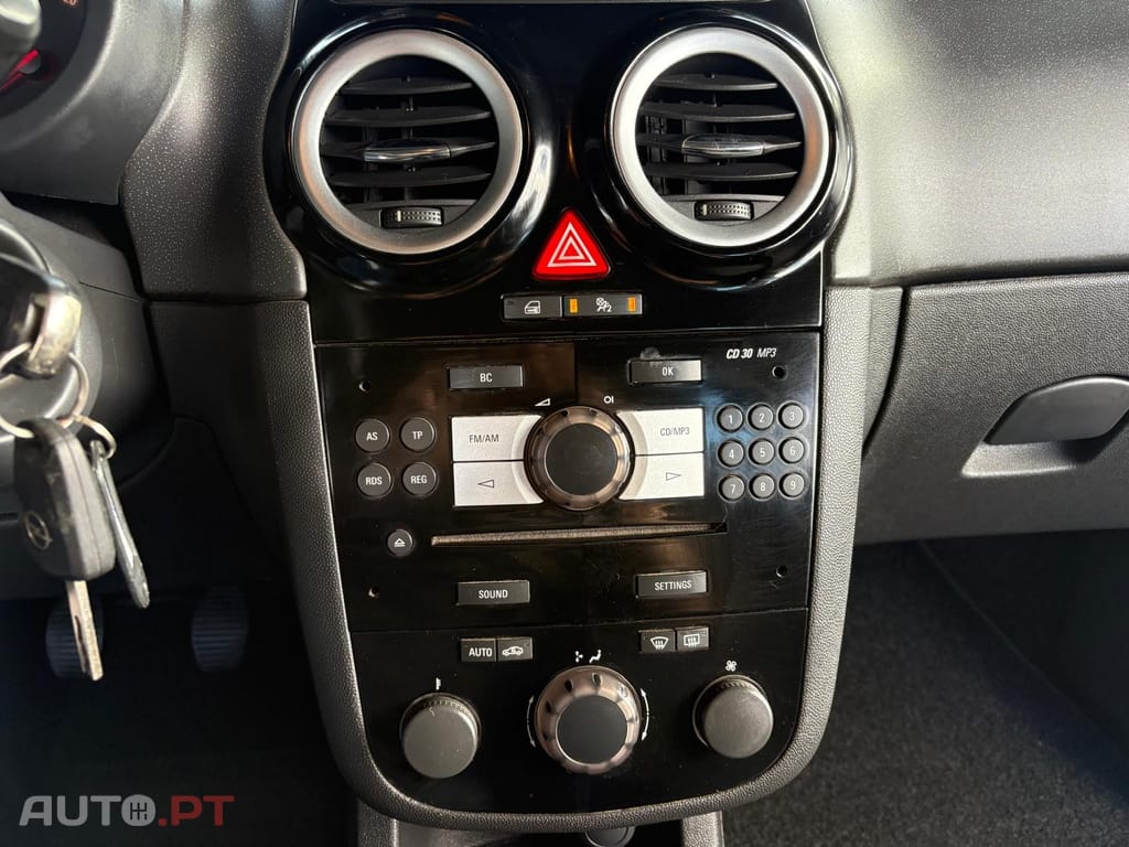 Opel Corsa 1.2 Cosmo