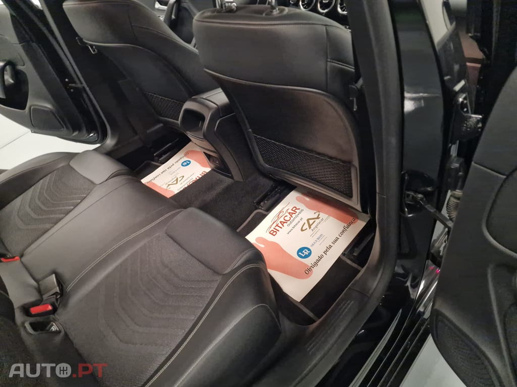 Mercedes-Benz A 250 E STYLE PLUS Hibrido Plug-In