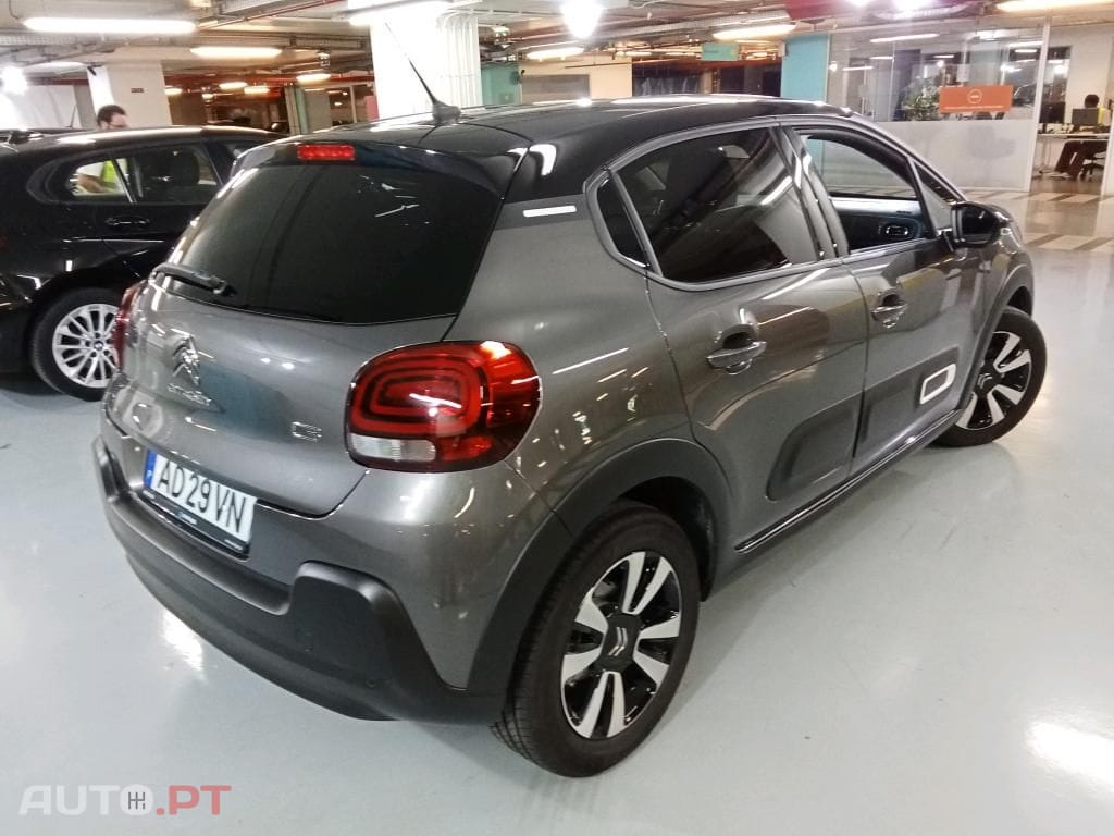 Citroen C3 1.2 PureTech Shine EAT6