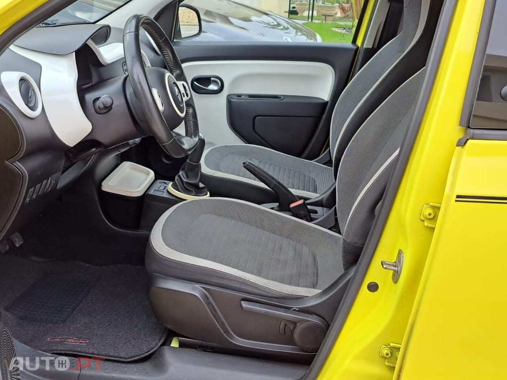 Renault Twingo 1.0 SCE LUXE