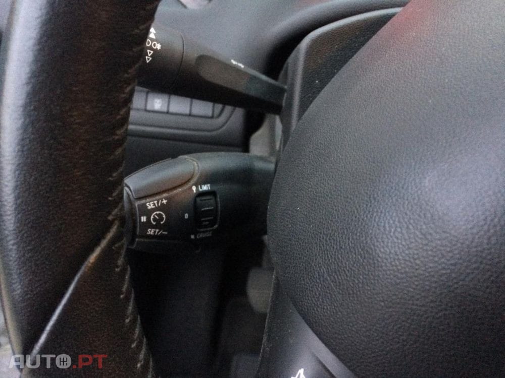 Peugeot 208 1.2 PureTech Allure