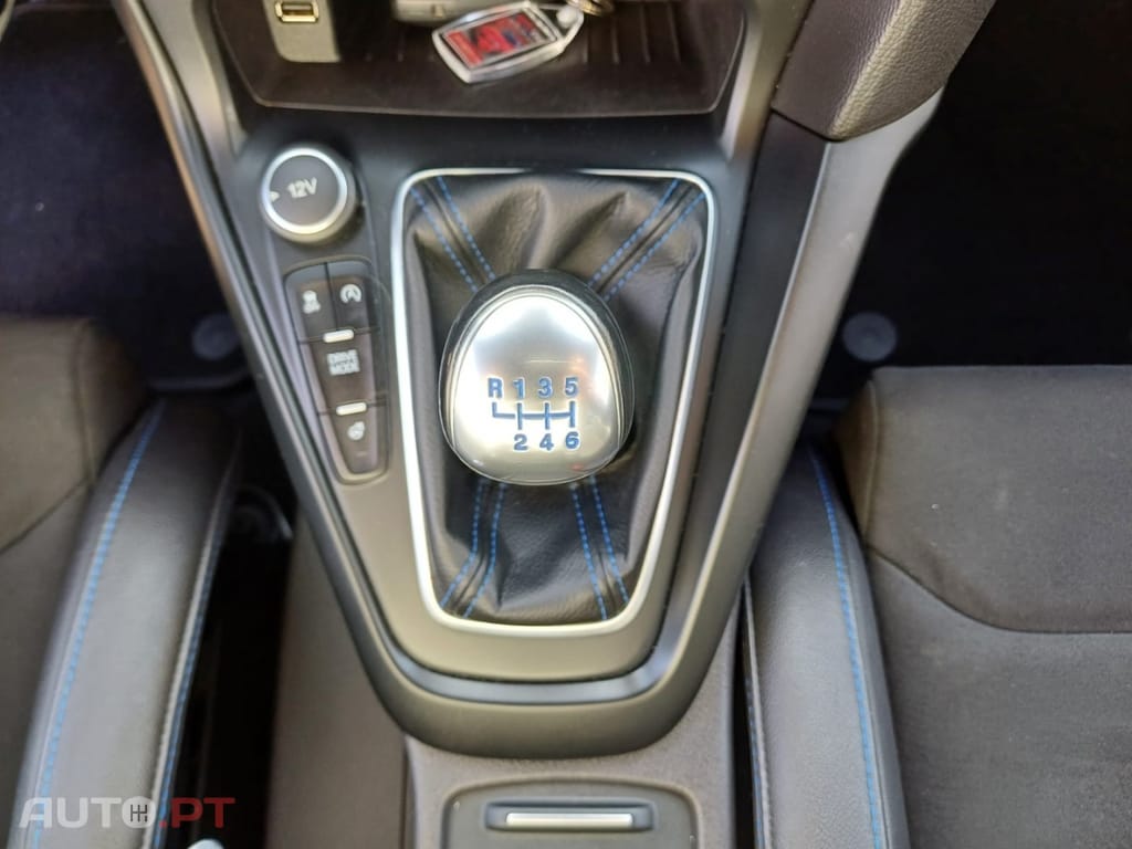 Ford Focus 2.3 EcoBoost S&S 4WD RS
