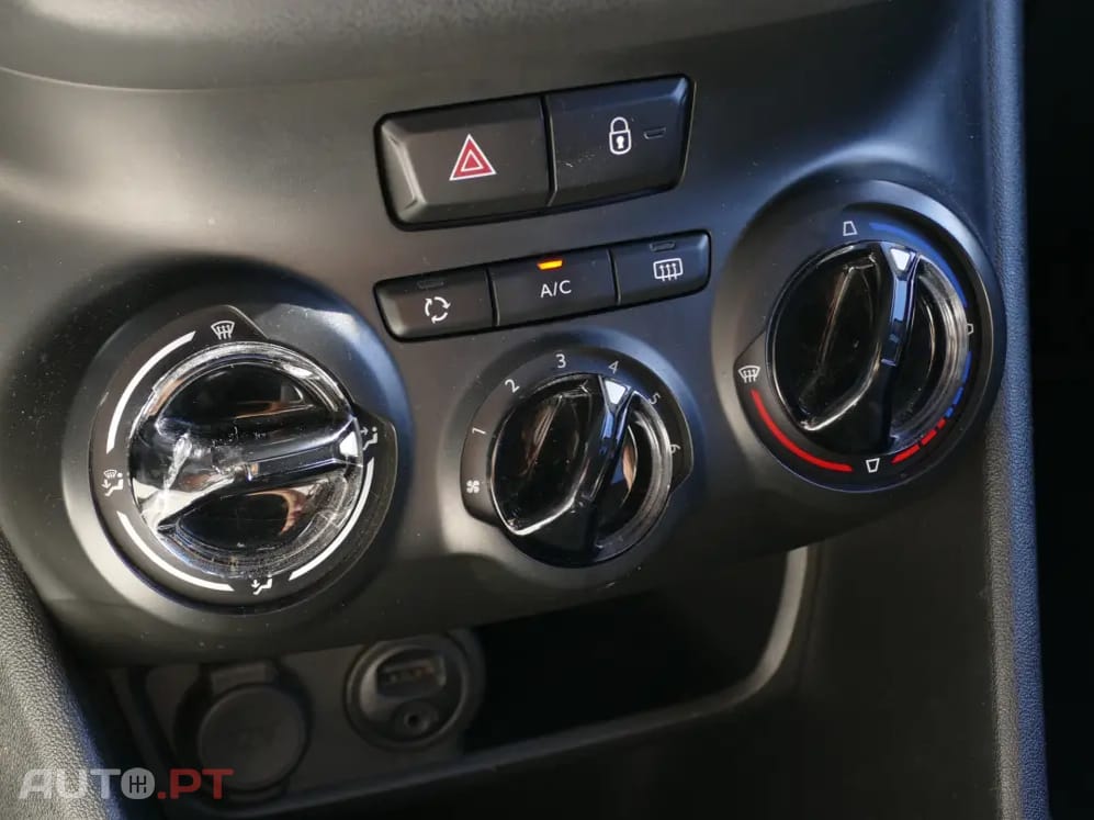Peugeot 208 1.4 HDi Active