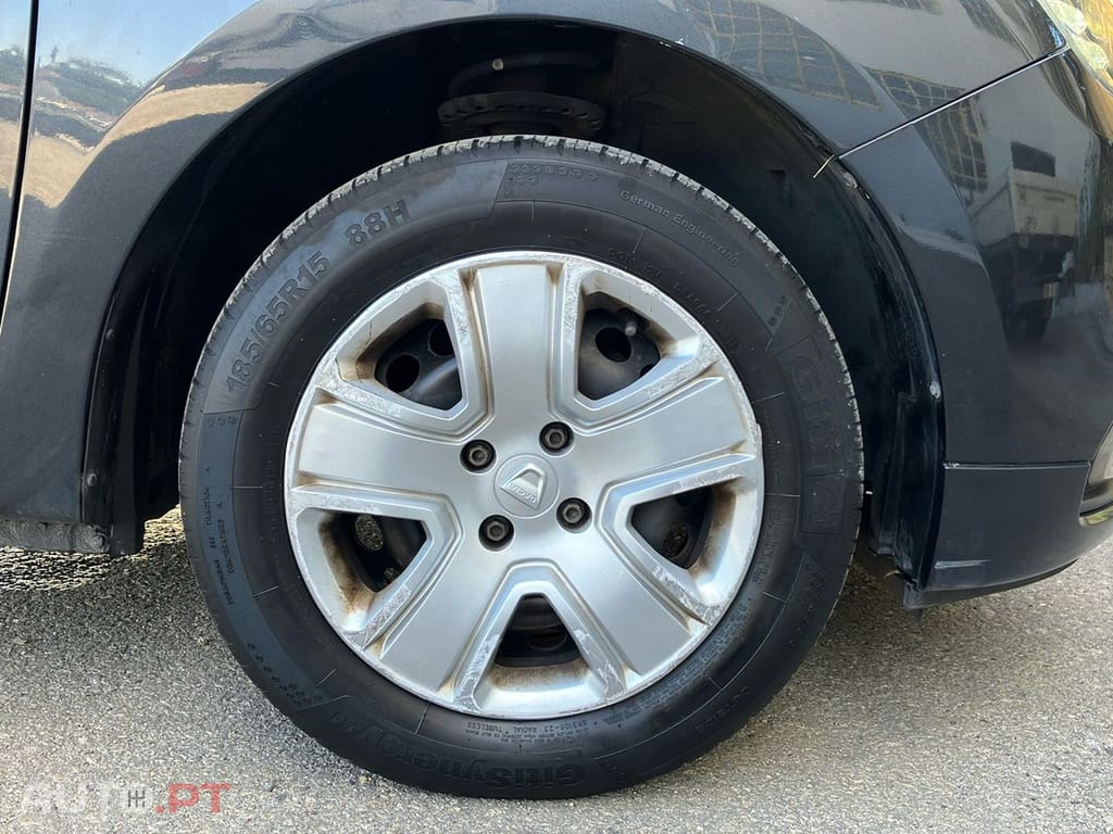 Dacia Sandero 1.0 SCe Pack