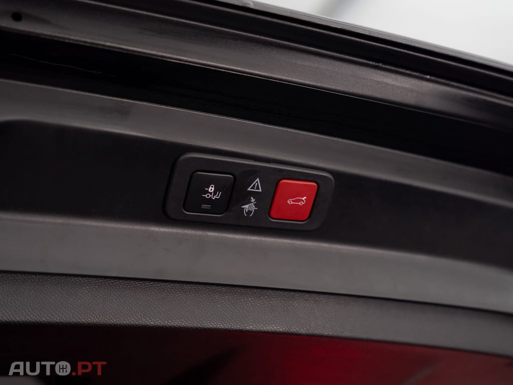 Peugeot 5008 1.5 BlueHDi GT EAT8