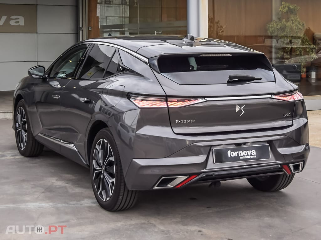 DS DS4 E-Tense Rivoli EAT8