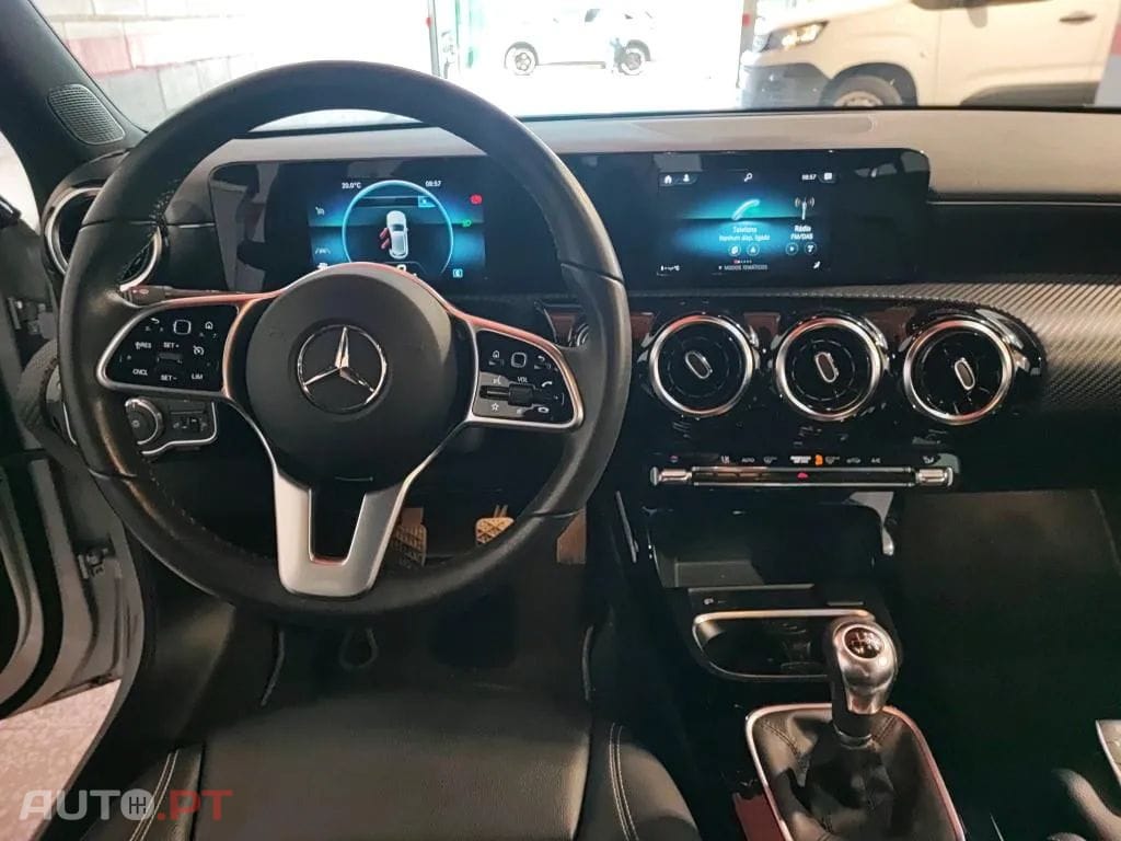 Mercedes-Benz A 180 d Business Solutions