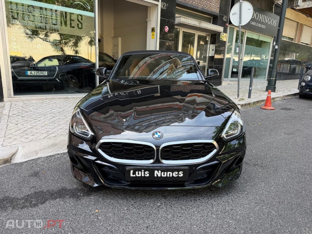 BMW Z4 SDrive20i Aut — fotografia 4