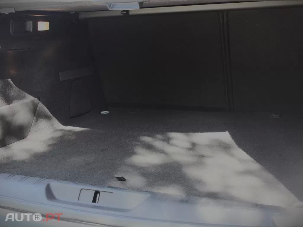 Peugeot 308 SW 1.6 BlueHDi Active J17