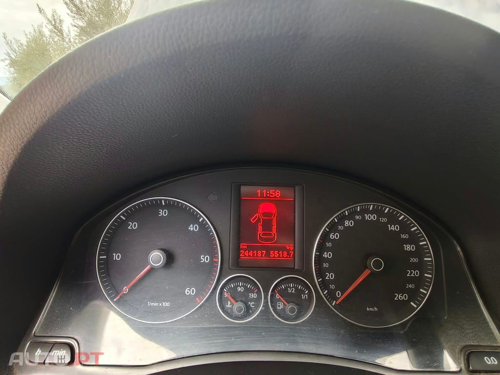 Volkswagen Jetta 1.9 TDi Confortline