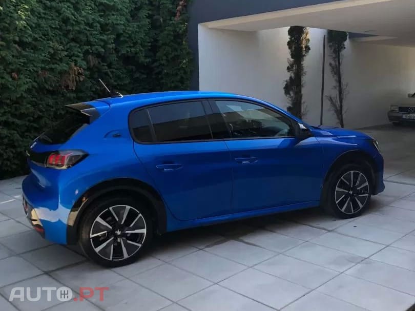 Peugeot E-208 E GT Line