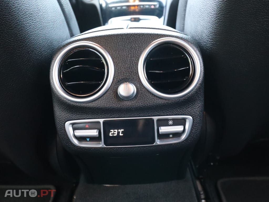 Mercedes-Benz C 300 de AMG Line