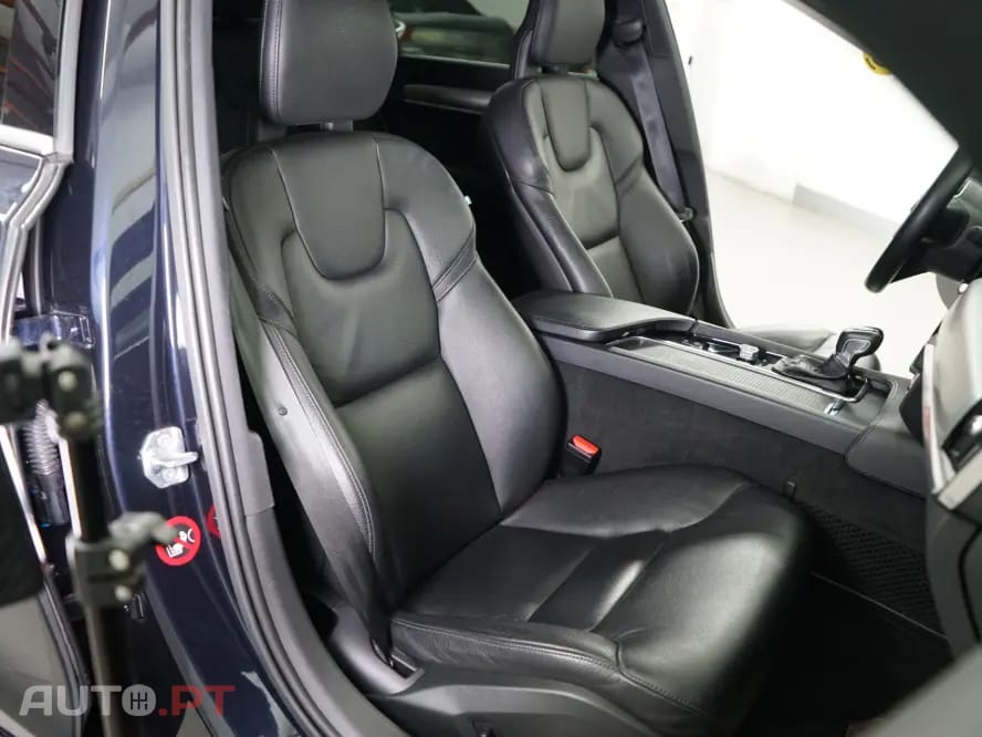 Volvo S90 2.0 D5 Momentum AWD Geartronic