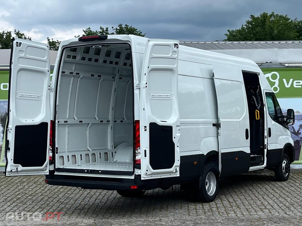 Iveco Daily L 5  3.0  180 CAVALOS  A8