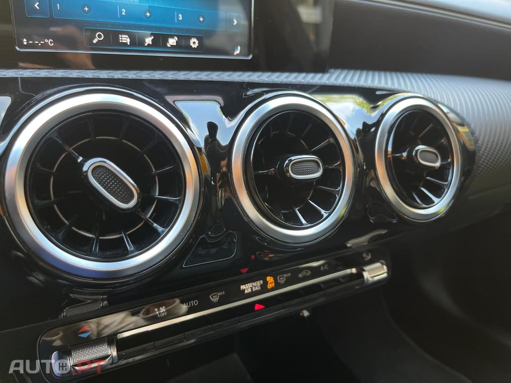 Mercedes-Benz CLA 180 SB DCT 