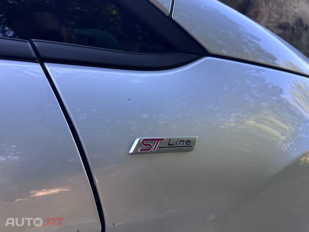 Ford Fiesta 1.0 EcoBoost S&S ST-LINE