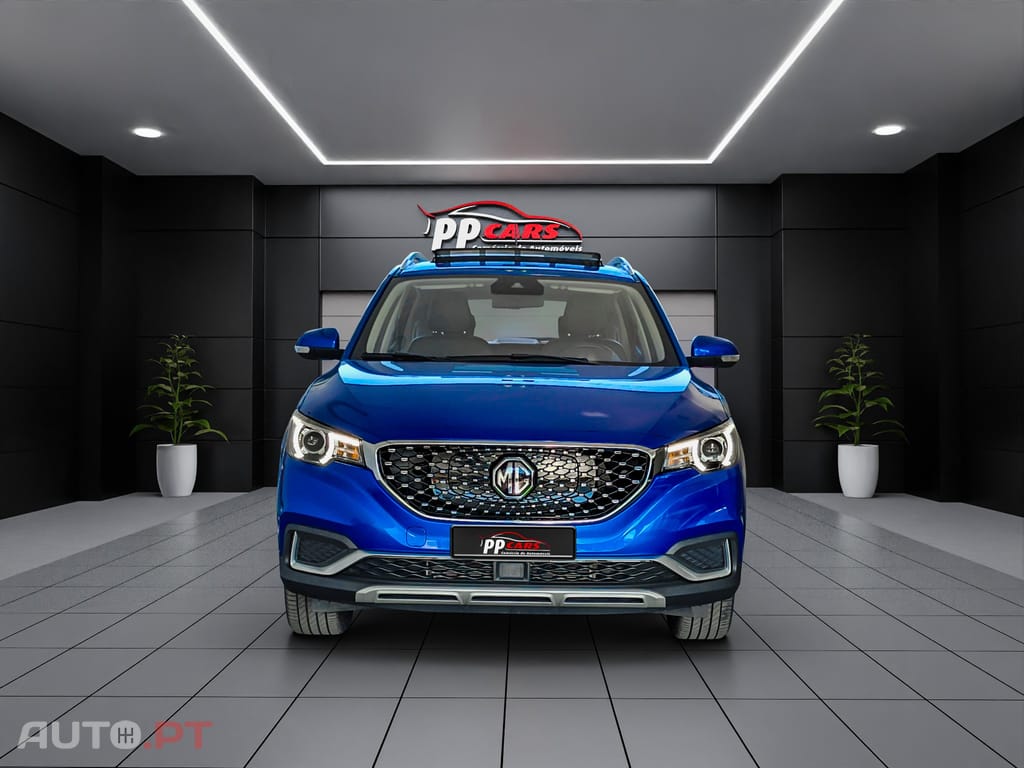 MG ZS 44.5 kWh Luxury