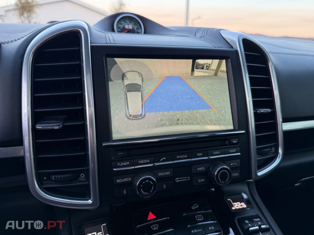 Porsche Cayenne S Platinum Edition