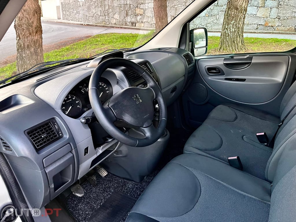 Peugeot Expert 2.0 HDi 229 L2H2