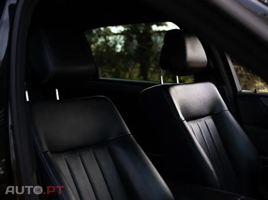 Mercedes-Benz E 220 BlueTEC 9G-TRONIC Avantgarde