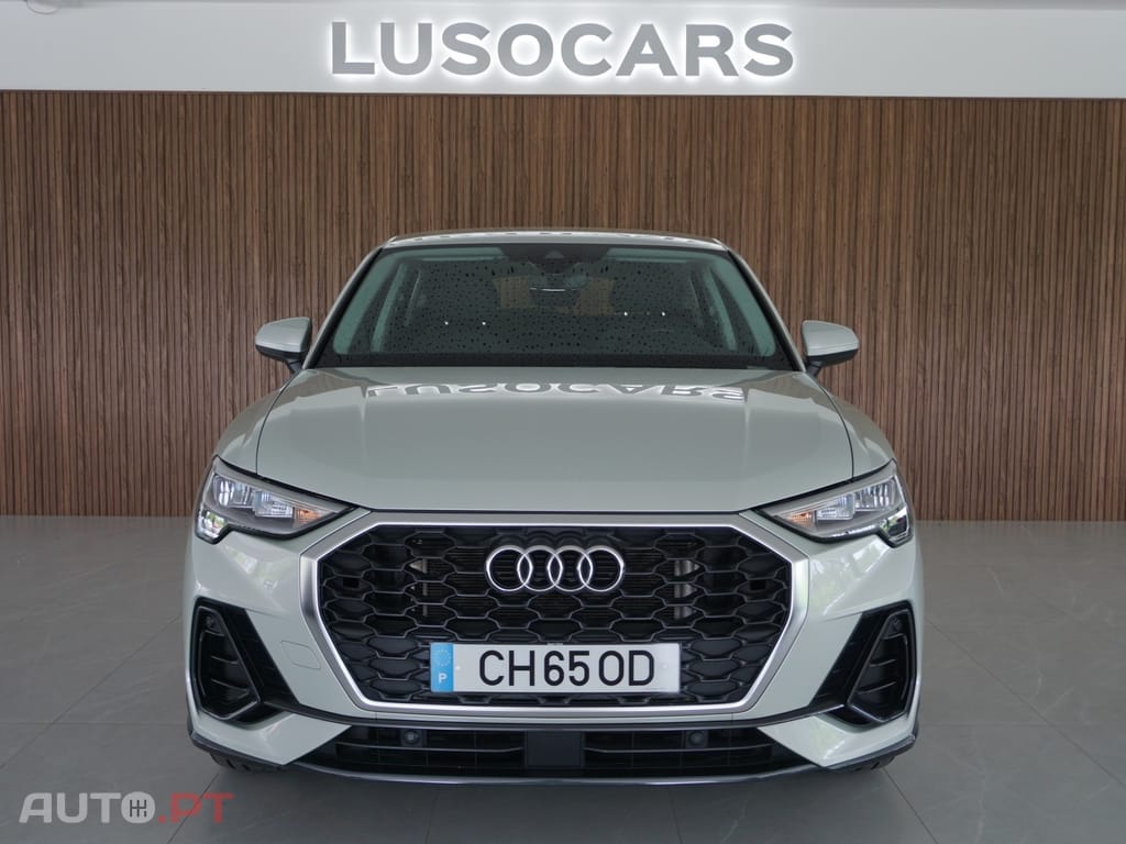 Audi Q3 45 TFSIe S tronic