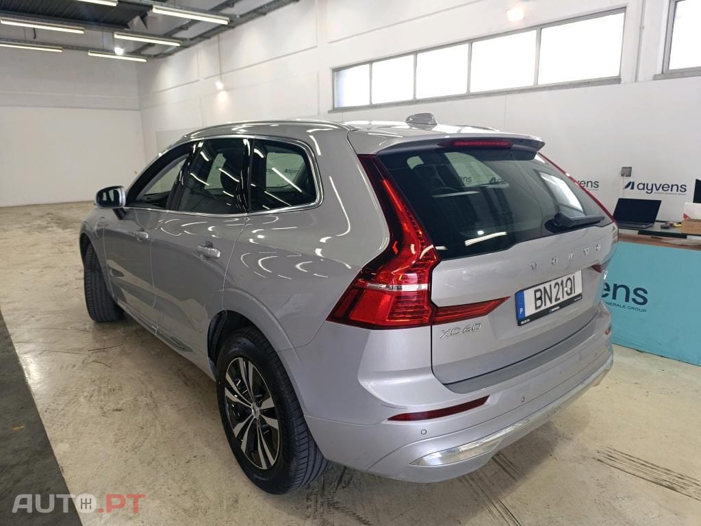 Volvo XC60 2.0 T6 PHEV Core