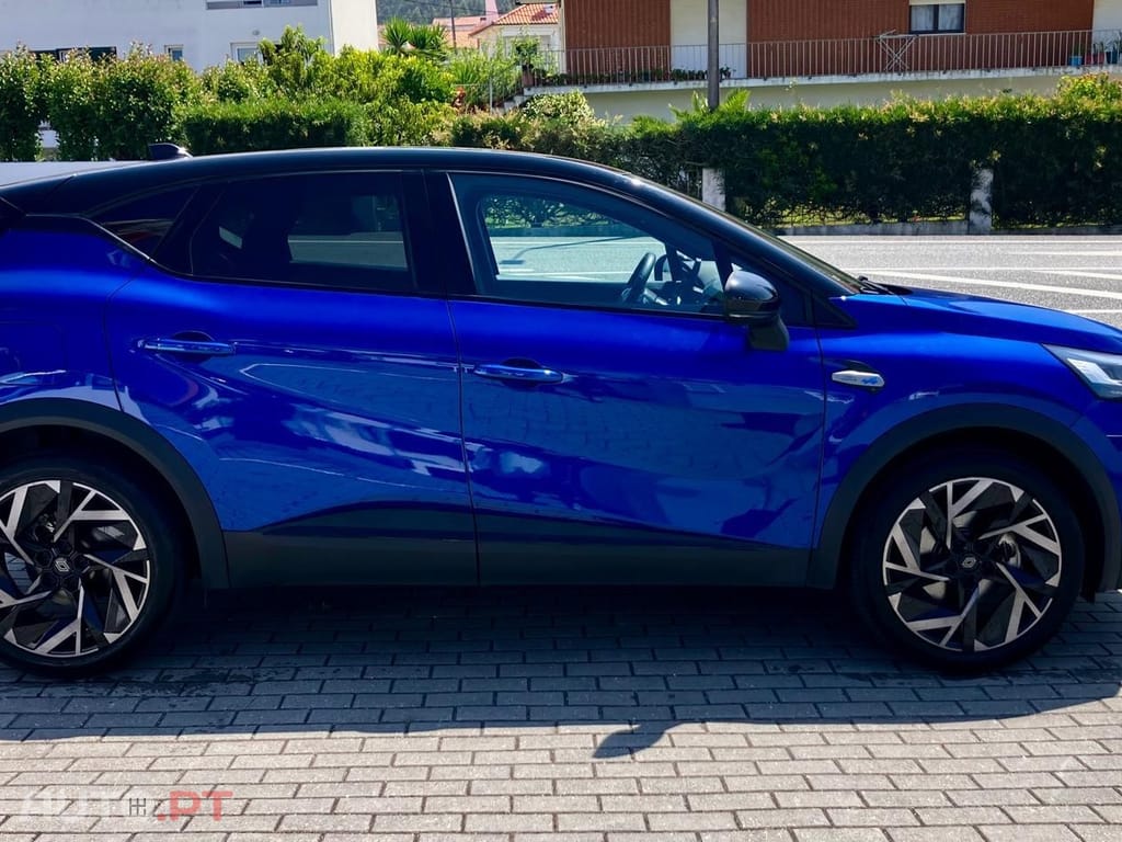 Renault Captur E-Tech Hybrid Esprit Alpine — fotografia 6