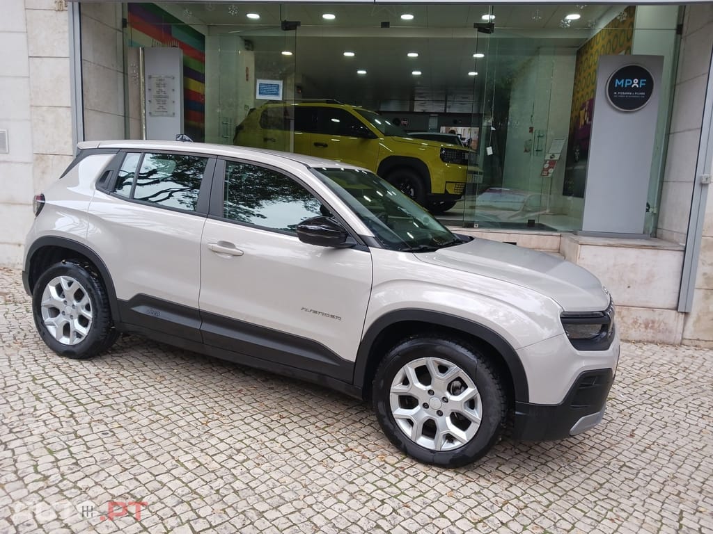 Jeep Avenger 1.2 GSE T3 Altitude
