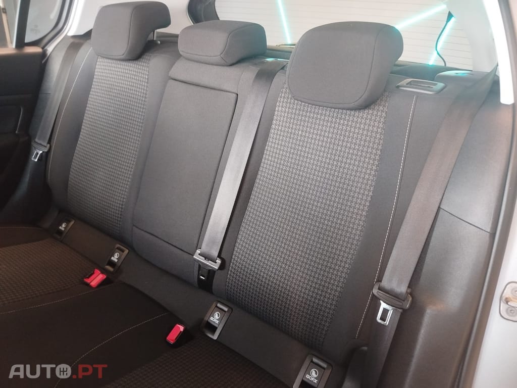 Peugeot 308 1.2 PureTech Business Line
