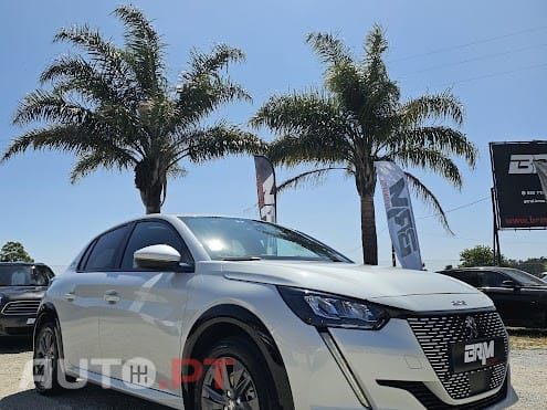 Peugeot E-208 Active Pack